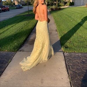 sherri hill yellow dress